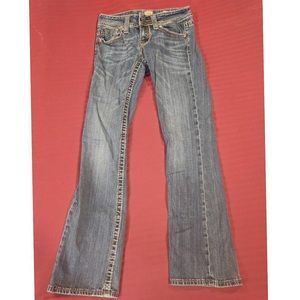 Studio 5 boot cut jeans with rhinestone detail size 27x32
